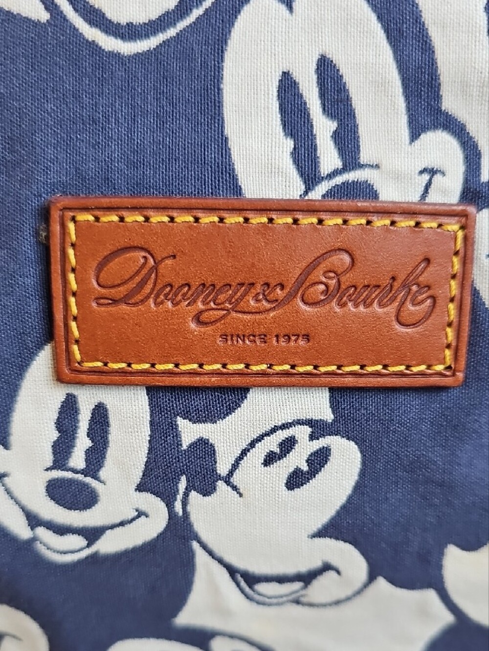 NWT Rare 2010 Disney Parks x Dooney & Bourke "Classic Mickey Faces" Satchel Bag - Picture 5 of 11